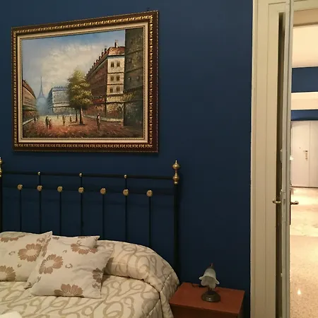 Bed & Breakfast Opera 3*